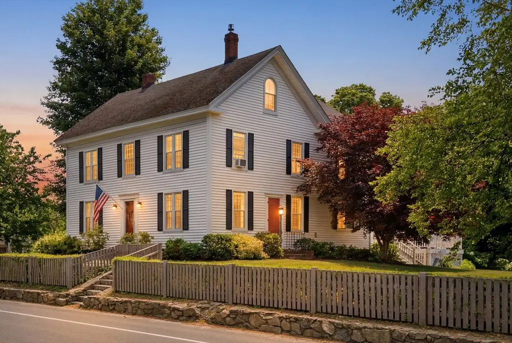 555 Main Street, West Newbury, MA 01985 - #1