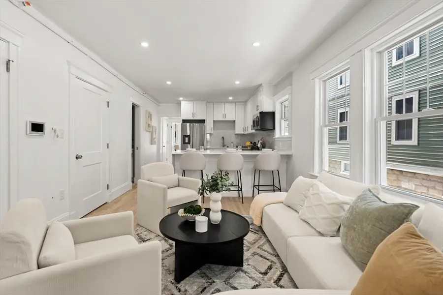 60 Derby St #1, Somerville, MA 02145 - #2