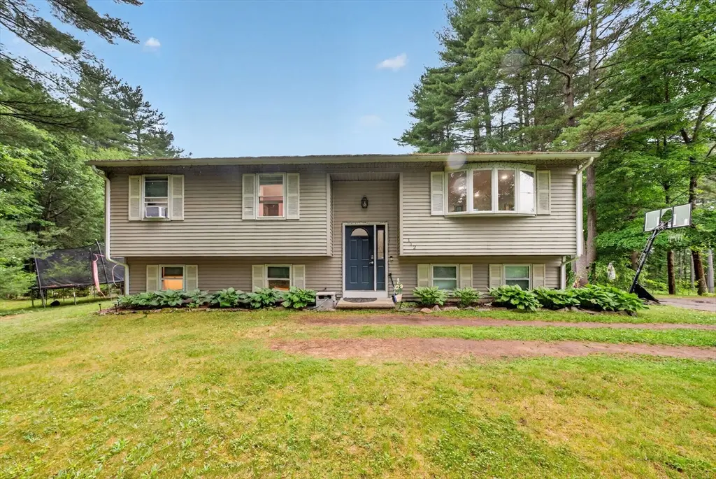 112 Bond Rd, Charlton, MA 01507 - #1