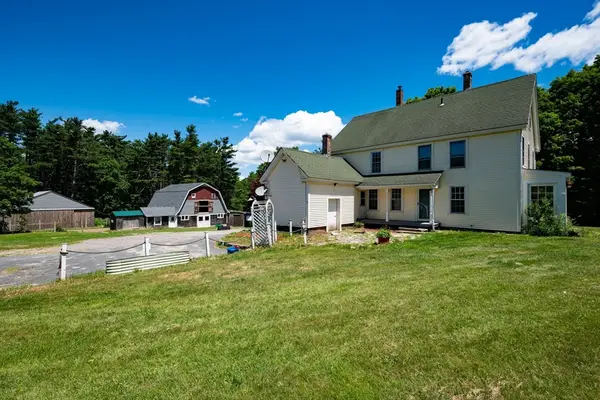 38 Blueberry Hill Rd, New Salem, MA 01355