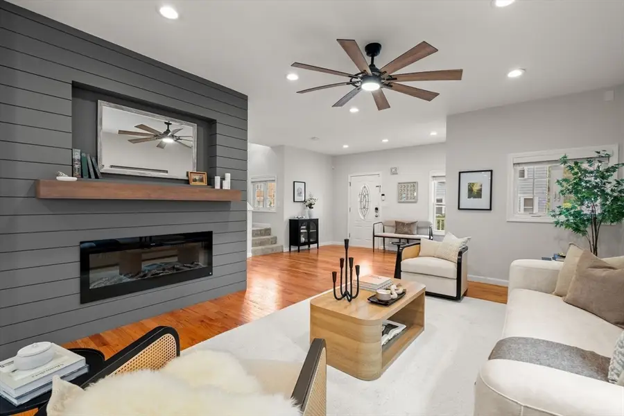 156 Locust St, Winthrop, MA 02152 - #3