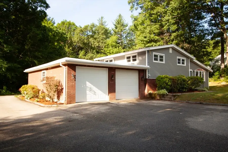 21 Siani Rd, Rochdale, MA 01542 - #3