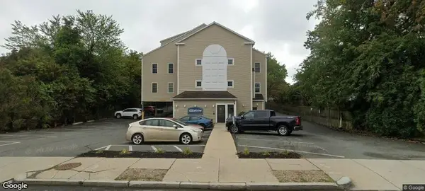 39 Broadway #206, Malden, MA 02148