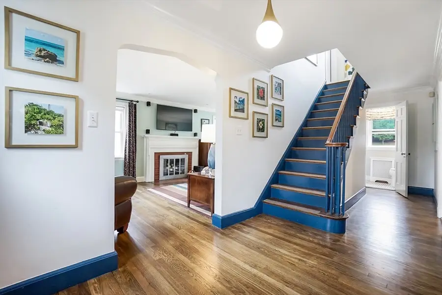 158 Warren Street, Waltham, MA 02453 - #2