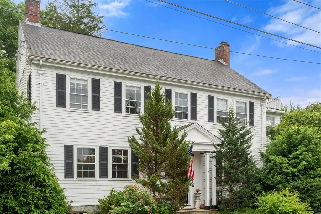 14 Linden St, Whitinsville, MA 01588 - #1