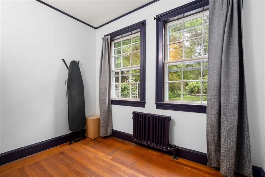14 Linden St, Whitinsville, MA 01588 - #3