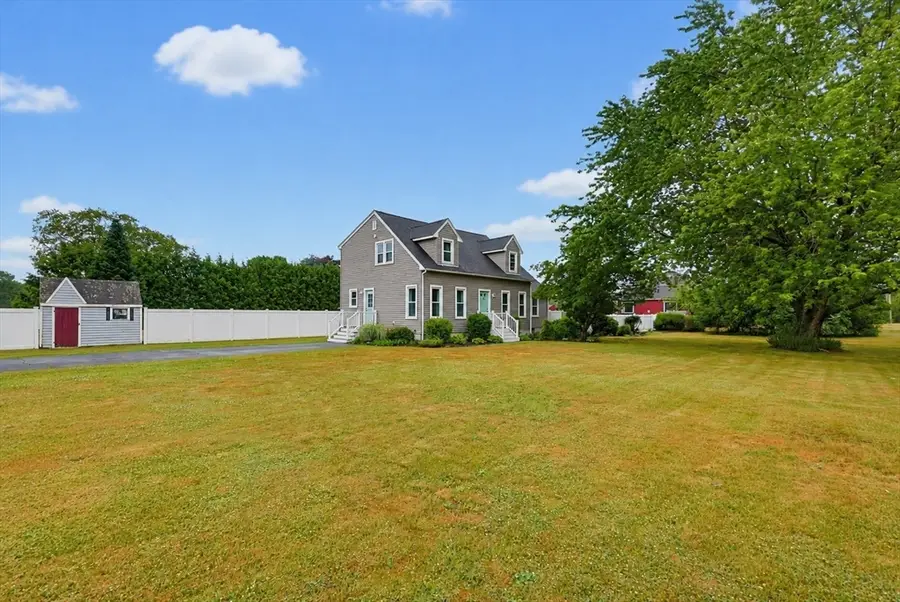 87 Messenger St., Plainville, MA 02762 - #3