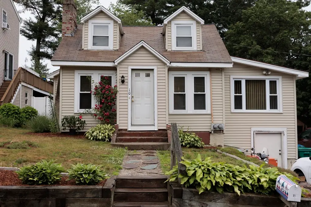 10 Larsen Ln, Billerica, MA 01862 - #1