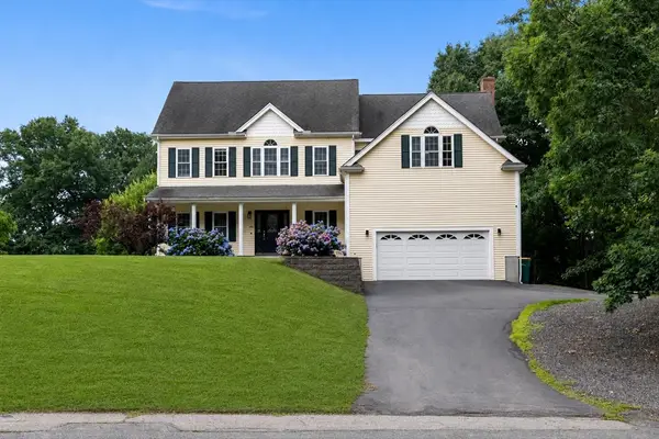 670 Hickory Rd, North Attleboro, MA 02760