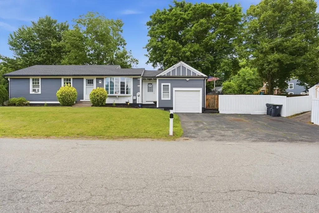 91 Bunkerhill Pkwy, West Boylston, MA 01583 - #1