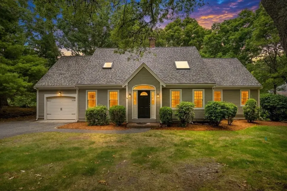 30 Currycomb Cir, West Barnstable, MA 02668 - #1