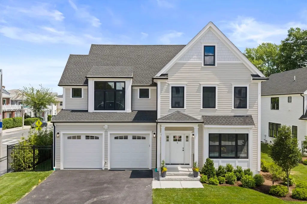 9 Mina Way, Boston, MA 02135 - #1
