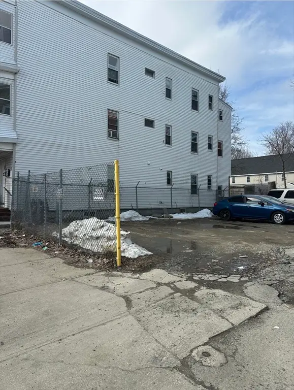 267-269 Water St, Lawrence, MA 01841 - #1