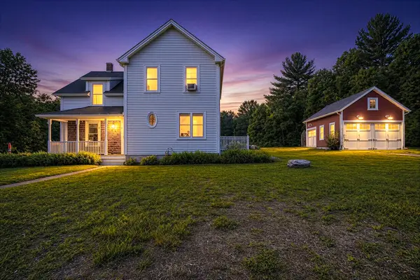 45 Highland St, Northbridge, MA 01588