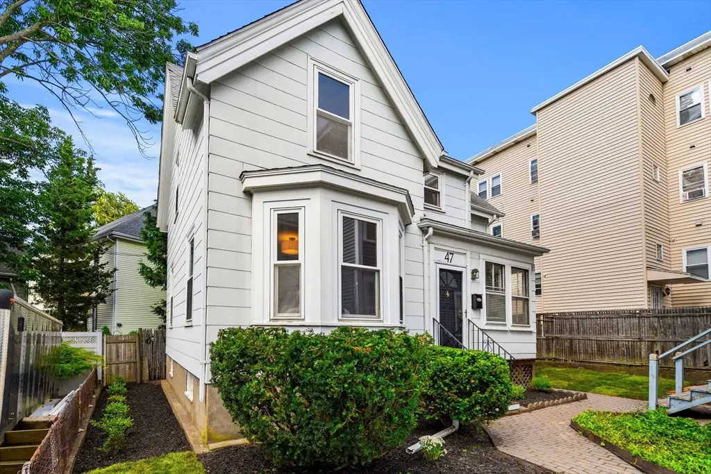 47 Elliott St, Beverly, MA 01915 - #1