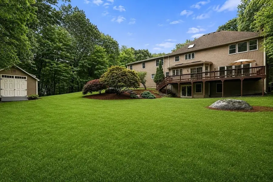 6 Old Harry Rd, Southborough, MA 01772 - #2