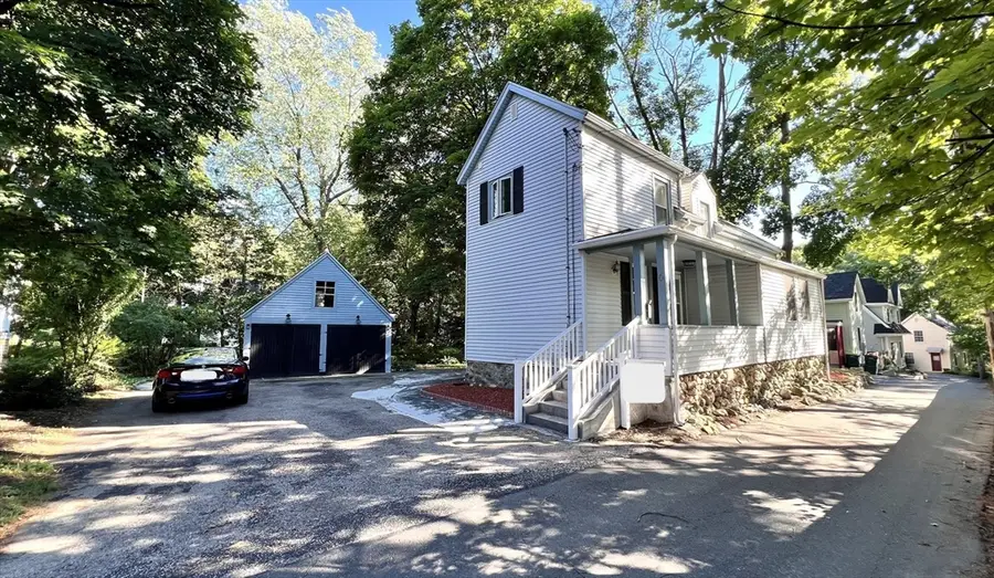 6 Oakland Circle, Wellesley, MA 02481 - #2