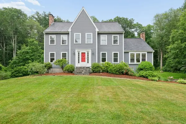 10 Sadler Road, Upton, MA 01568
