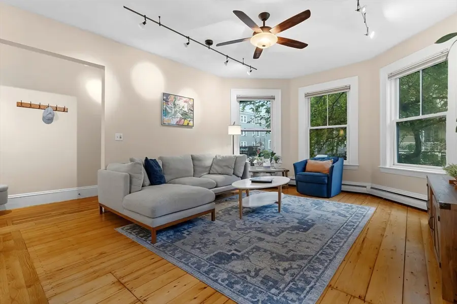 14 Fayette St #1, Cambridge, MA 02139 - #3