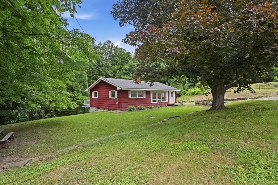 71 Cedar Ter, Russell, MA 01071 - #2
