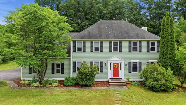 5 Nursery Rd, Pepperell, MA 01463