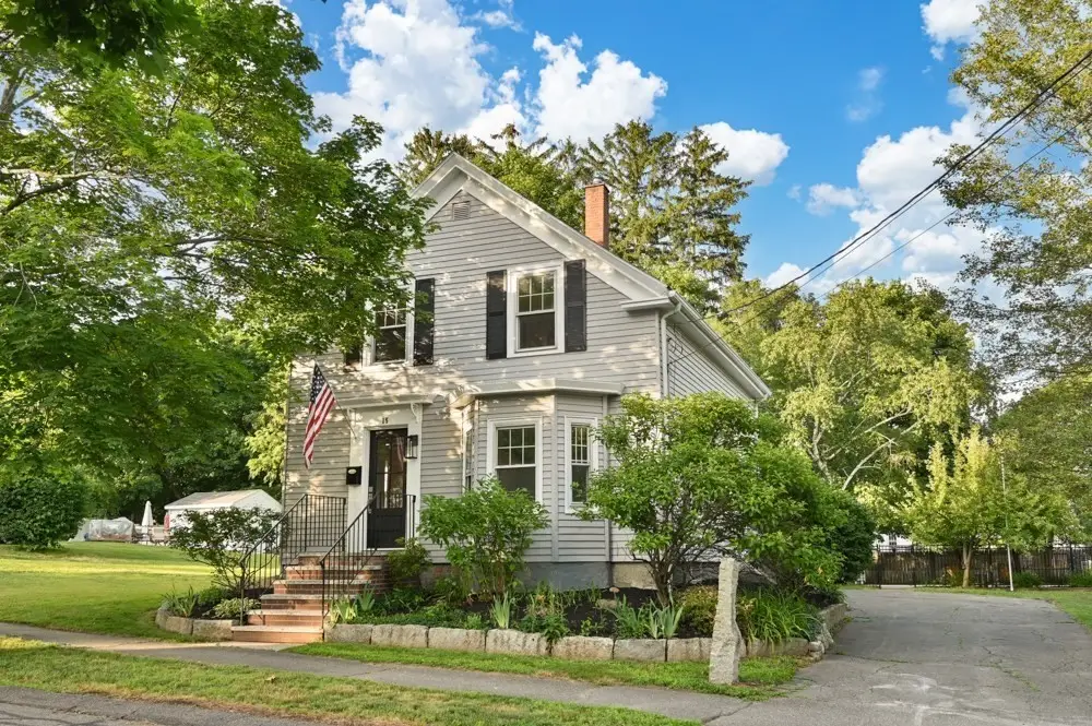 15 Clark St, Danvers, MA 01923 - #1