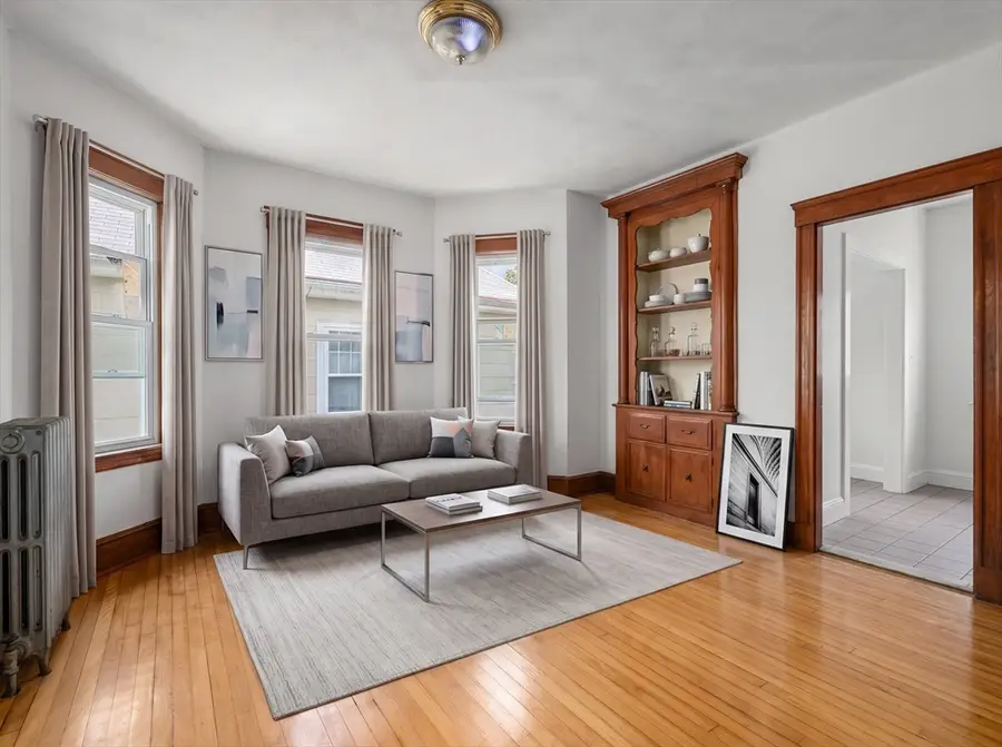 12 Douglas Ave, Somerville, MA 02145 - #2