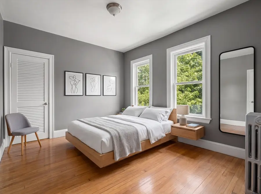 12 Douglas Ave, Somerville, MA 02145 - #3