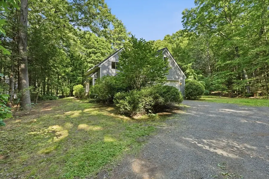 470 Montague Rd, Sunderland, MA 01375 - #2