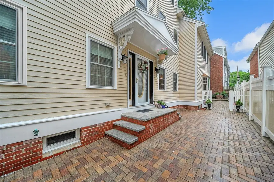 13 Oak St, Boston, MA 02129 - #3