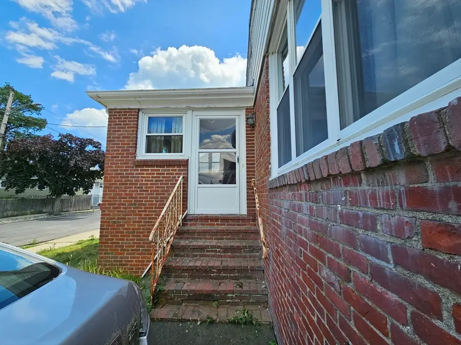 29 Bateman Ave, Revere, MA 02151 - #3