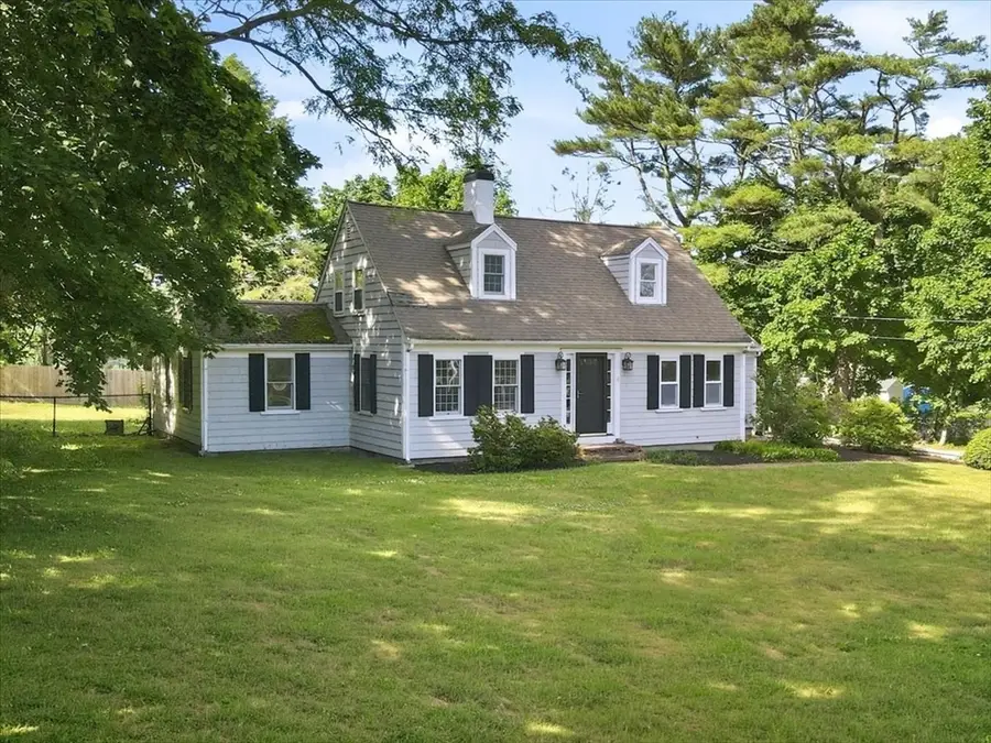 320 First Parish Rd, Scituate, MA 02066 - #2