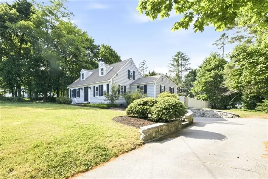 320 First Parish Rd, Scituate, MA 02066 - #3