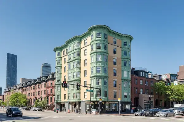 492 Massachusetts Ave #71, Boston, MA 02118