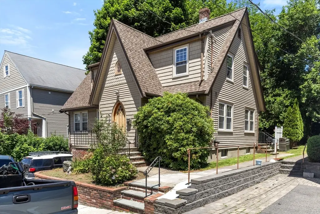 10 Hardwick, Boston, MA 02135 - #1