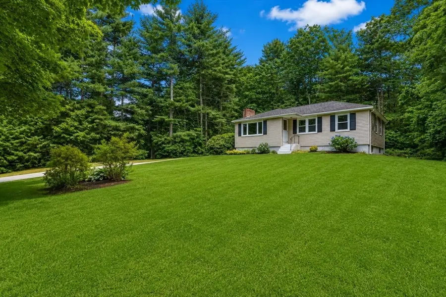 4 Cross St, Foxboro, MA 02035 - #3