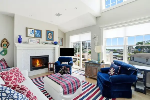 87 Elm Street #321, Cohasset, MA 02025