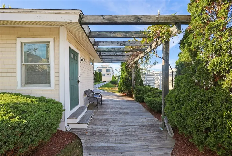 11 Railroad Ave #B6, Salisbury, MA 01952 - #3