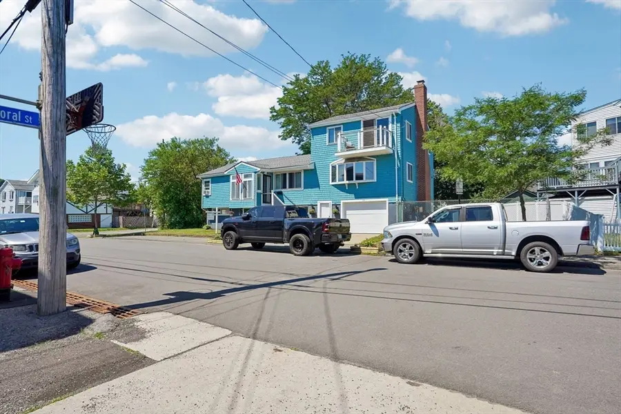 109 Broadsound Ave, Revere, MA 02151 - #3