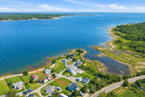 1 Starboard Way, Mattapoisett, MA 02739