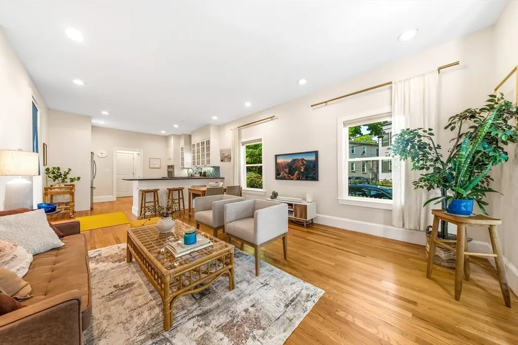 36 Oak St #1, Somerville, MA 02143 - #1