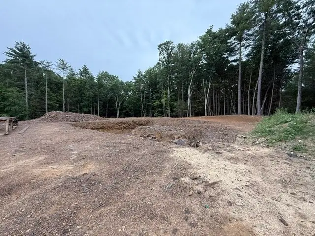 217 Alpine Dr, Southbridge, MA 01550 - #3