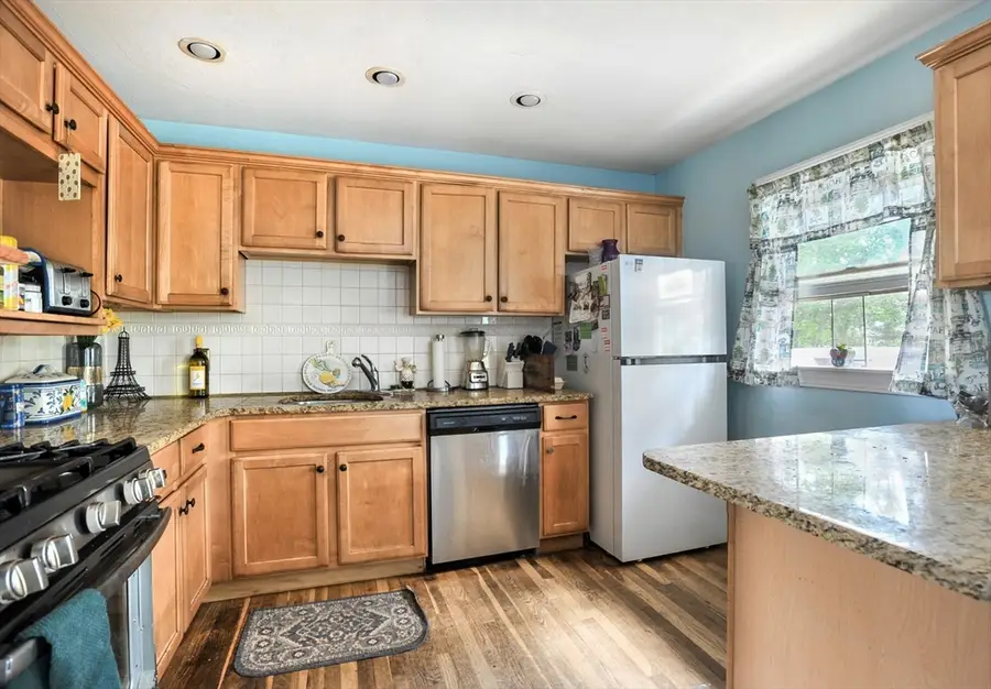 43 Chandler Dr, Marshfield, MA 02050 - #3