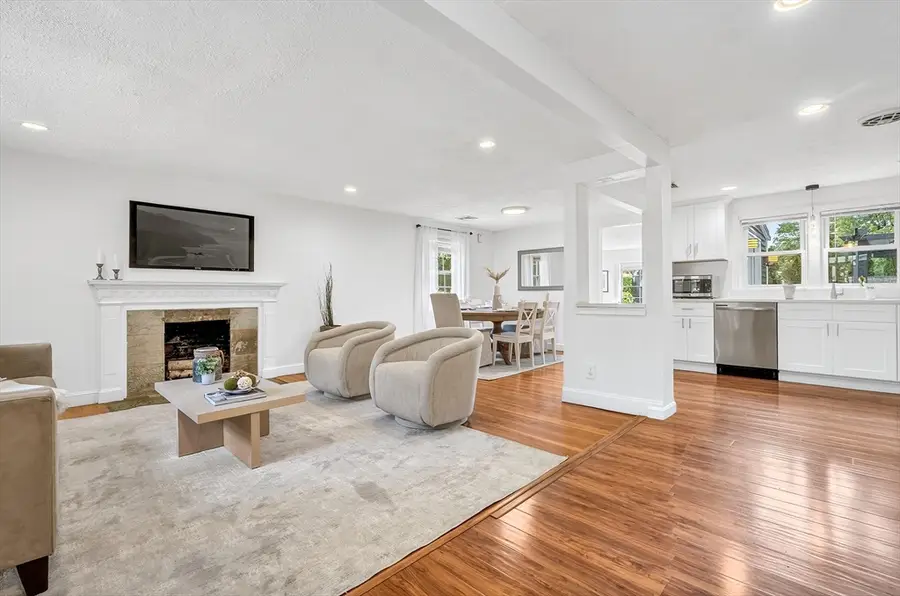 46 Windsor Rd, Stoneham, MA 02180 - #3