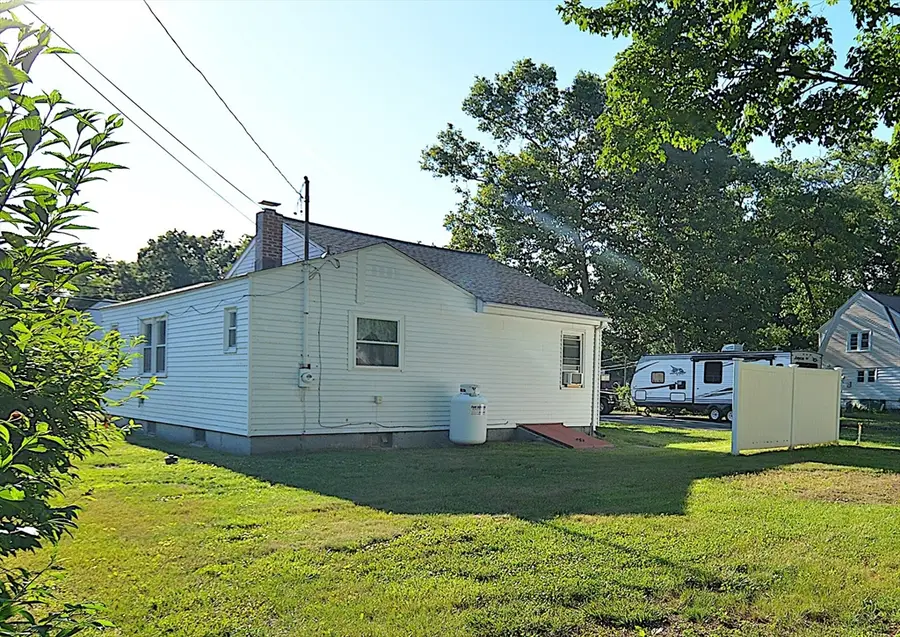 40 Point Grove Road, Southwick, MA 01077 - #3