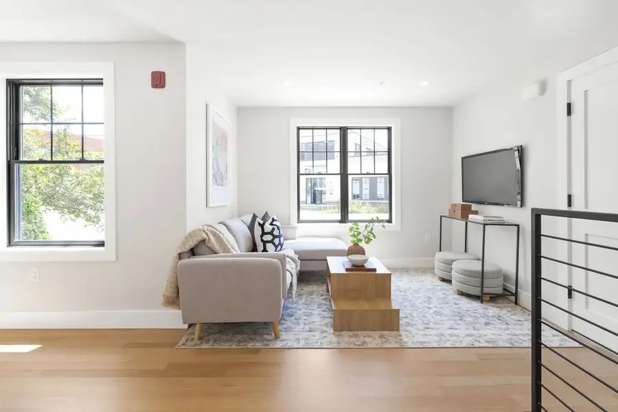 43 Crafts Street, Newton, MA 02458 - #3