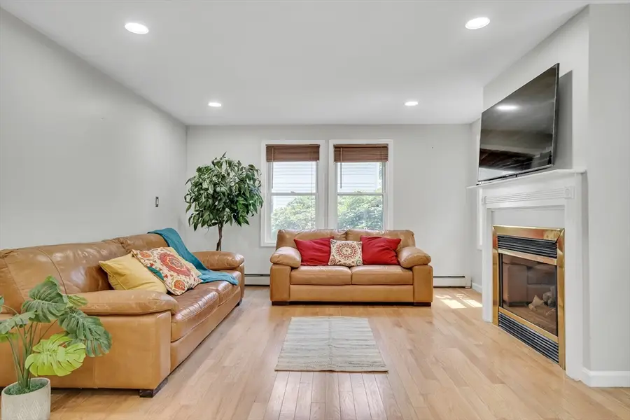 39 Hawthorne #39, Boston, MA 02119 - #2