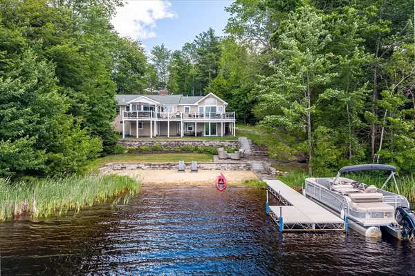 19 Spruce Drive, Ashburnham, MA 01430