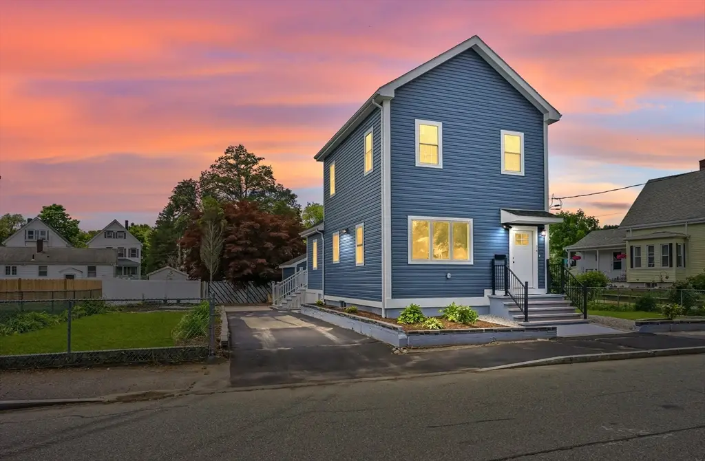24 Cottage St, Taunton, MA 02780 - #1