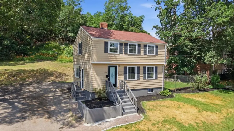 270 Cambridge Rd, Woburn, MA 01801 - #2